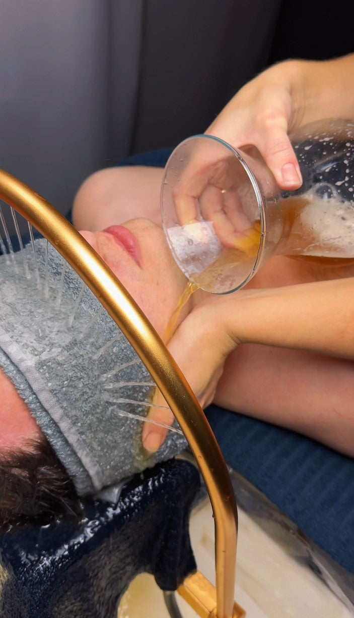 NOVÉ Školení Head Spa Online s Certifikací – Kompletní praktický kurz