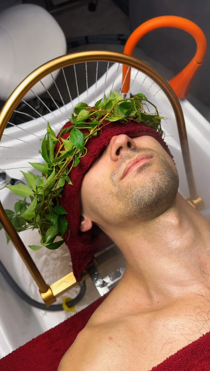 NOVÉ Školení Head Spa Online s Certifikací – Kompletní praktický kurz