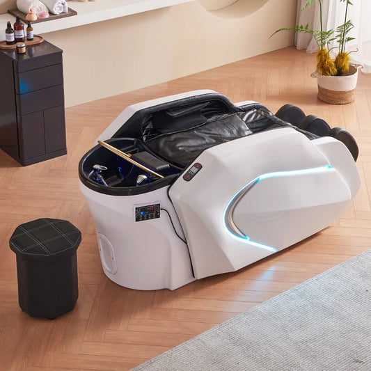 Luxusní SPA kapsle Neptune s LED osvětlením během wellness procedur